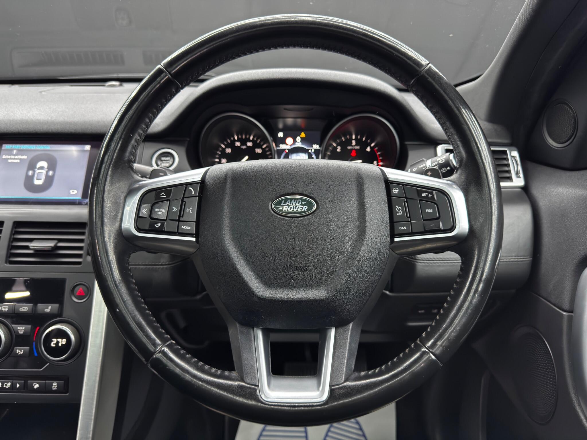 Land Rover Discovery Sport view 19