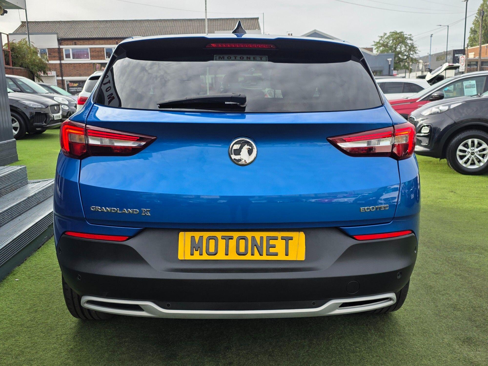 Vauxhall Grandland X view 6