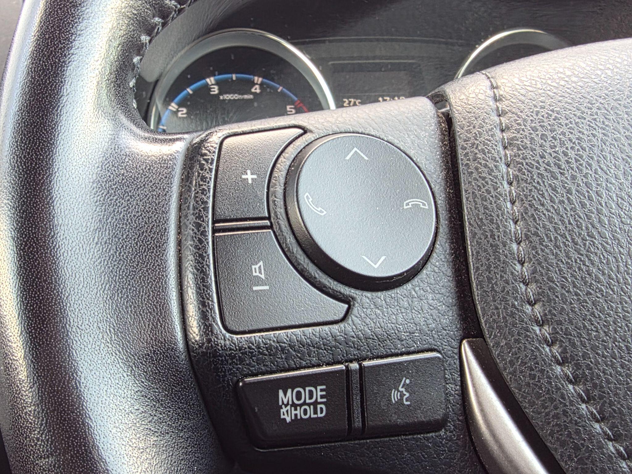 Toyota Rav4 view 16