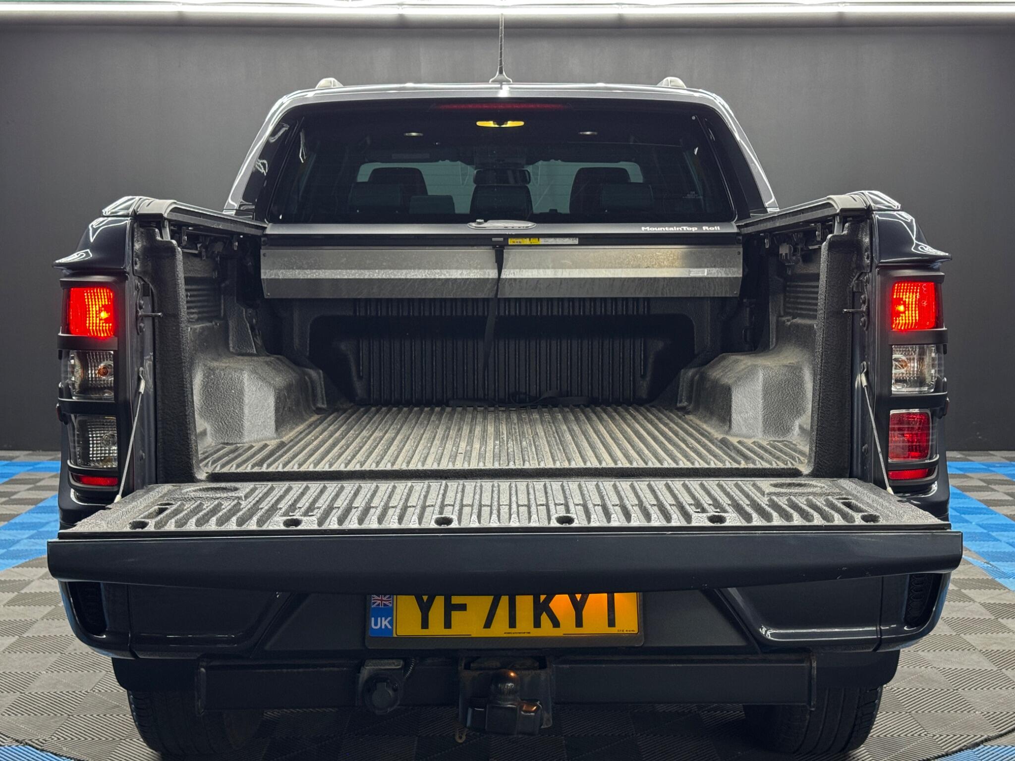 Ford Ranger view 37