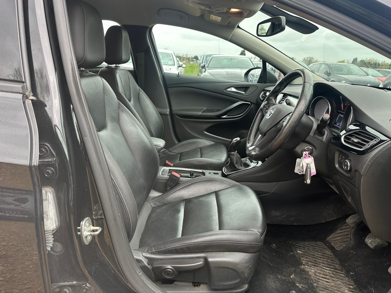 Vauxhall Astra view 7
