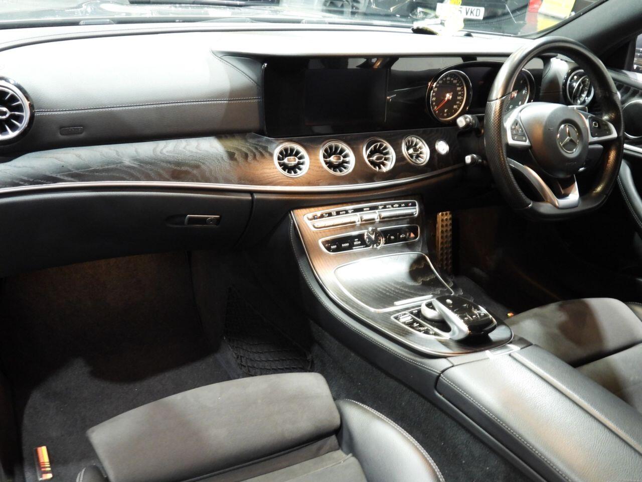 Mercedes-Benz E-Class view 16