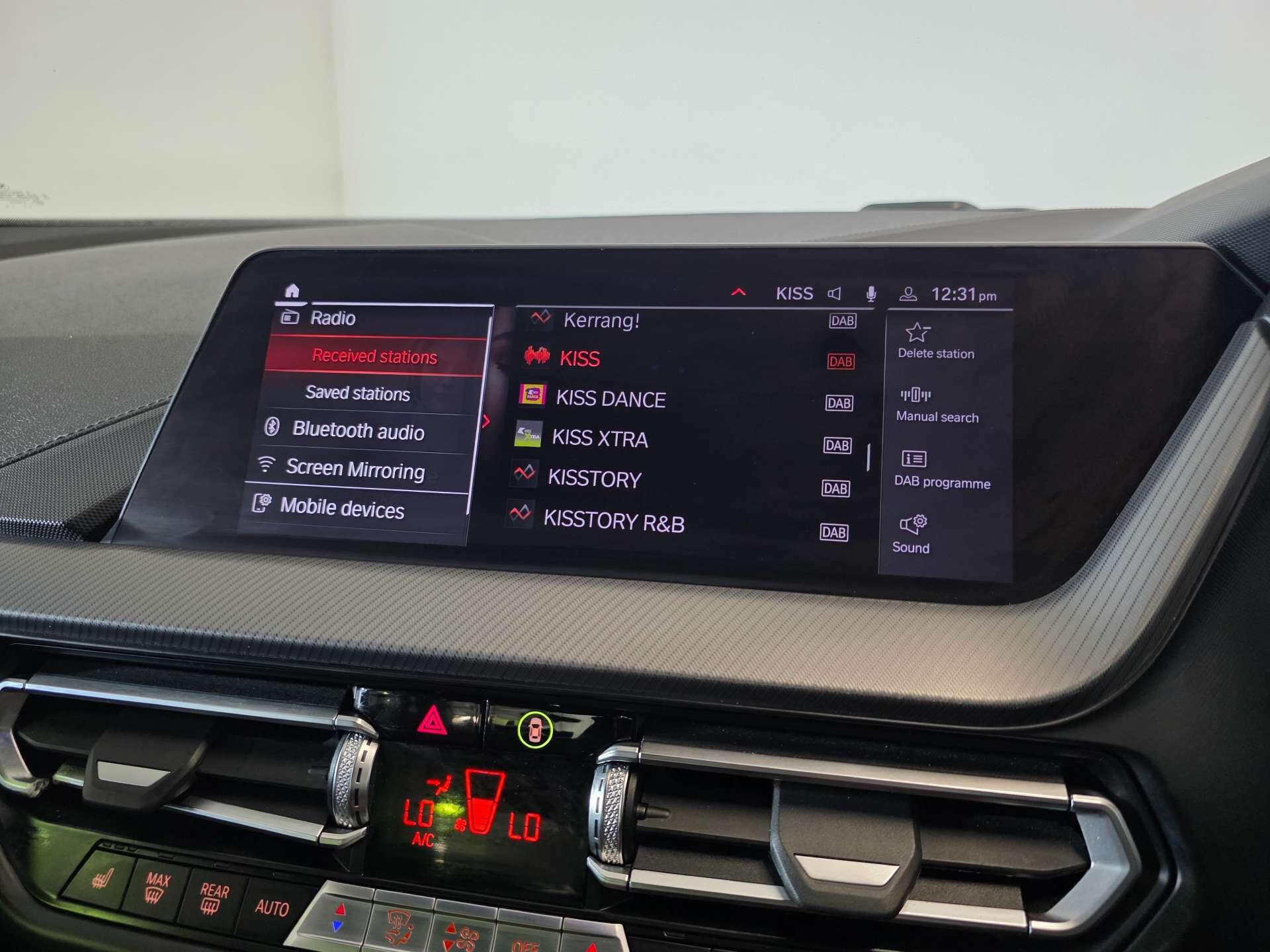 BMW 2 Series view 30