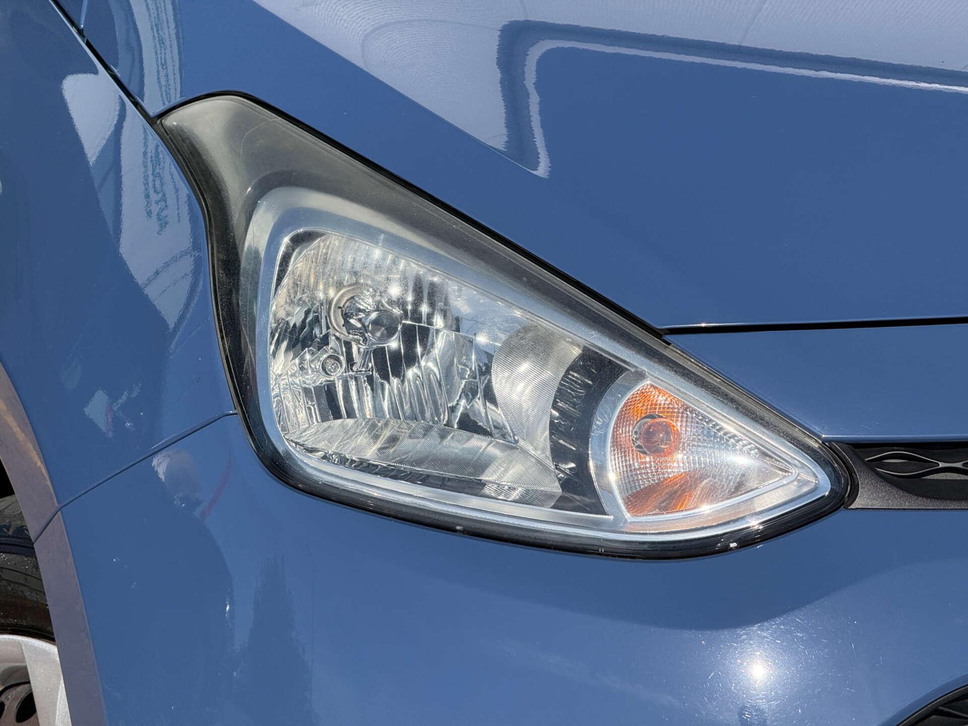 Hyundai I10 view 9