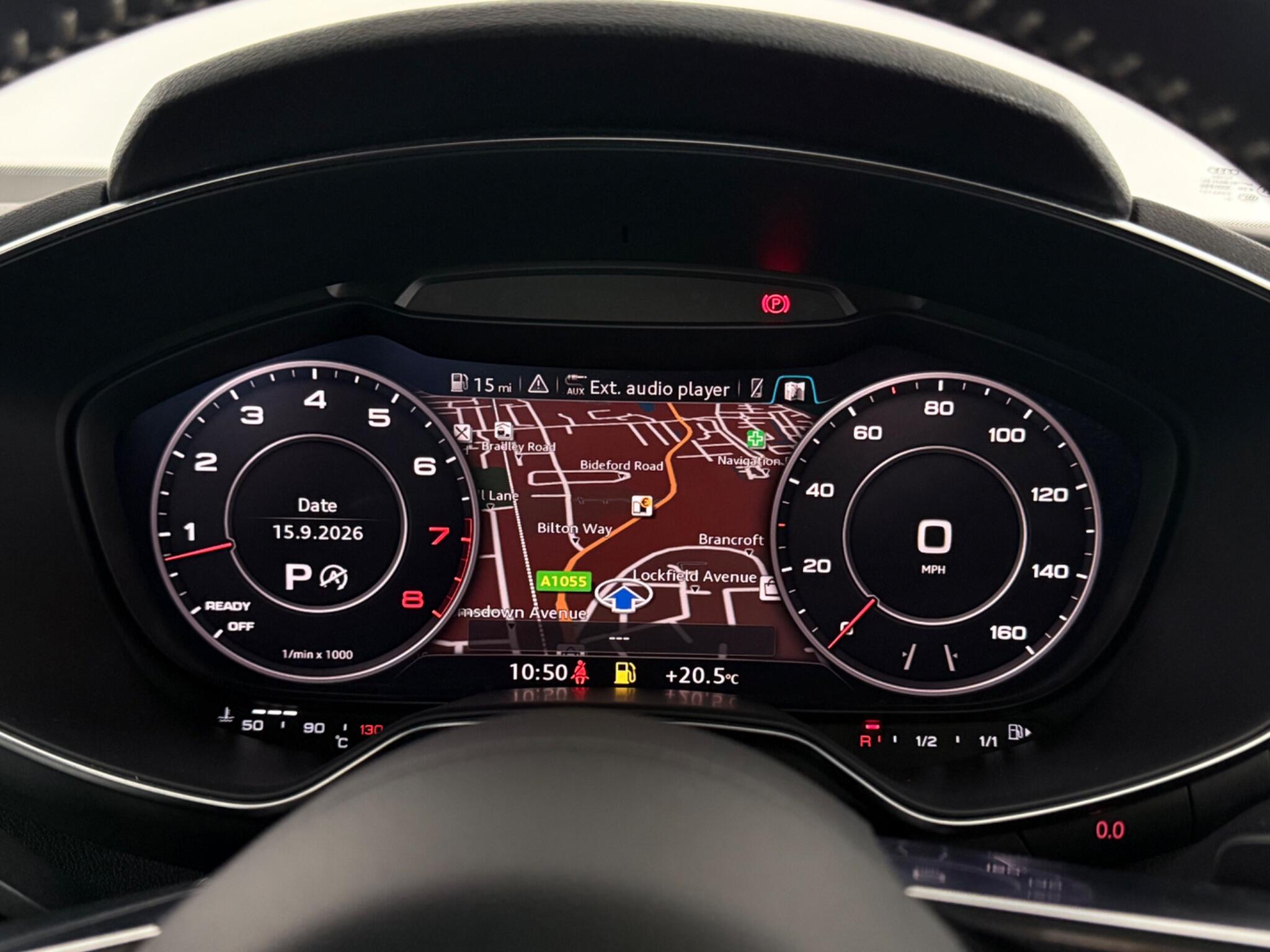 Audi TT view 24