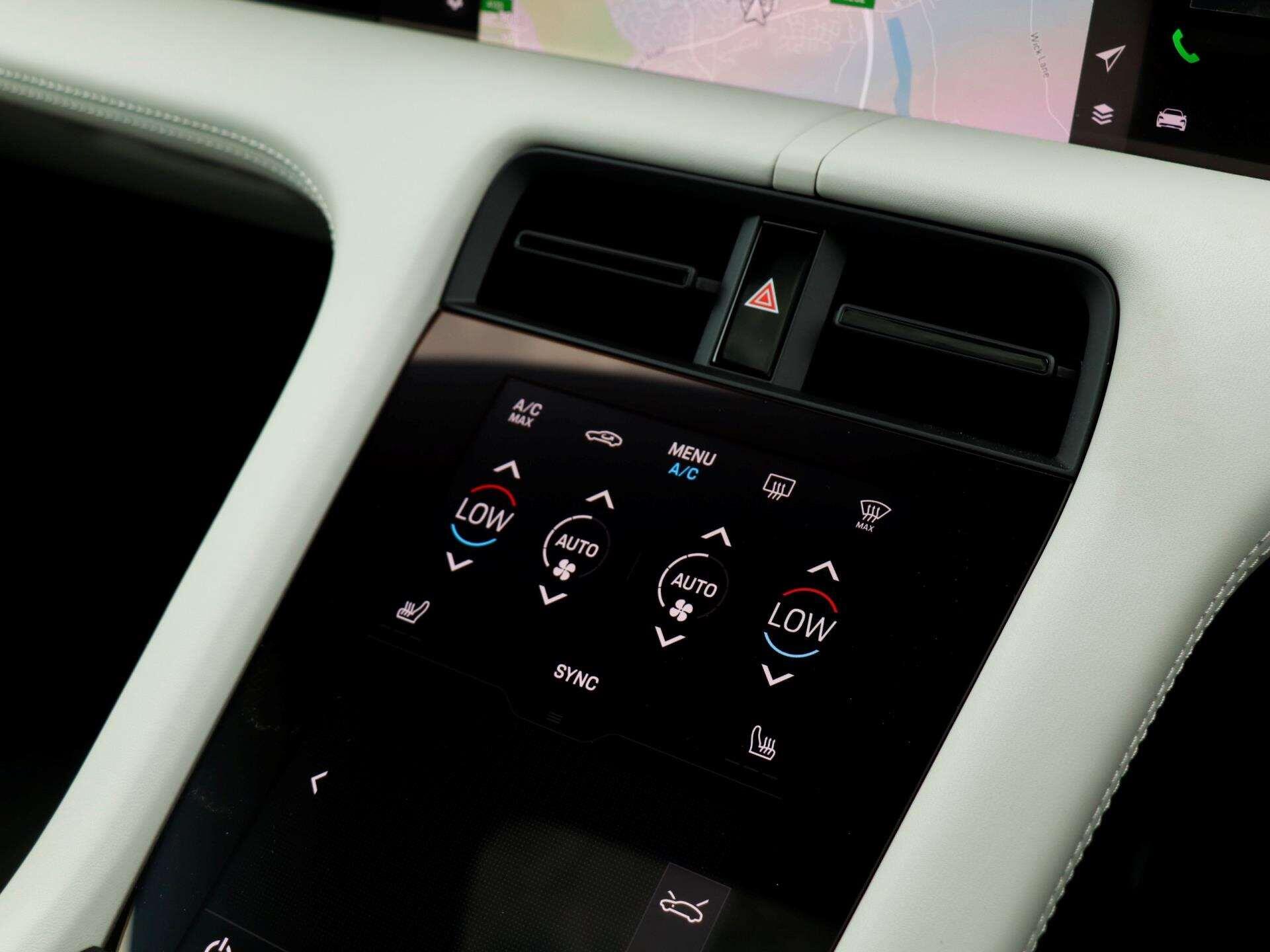 Porsche Taycan view 18