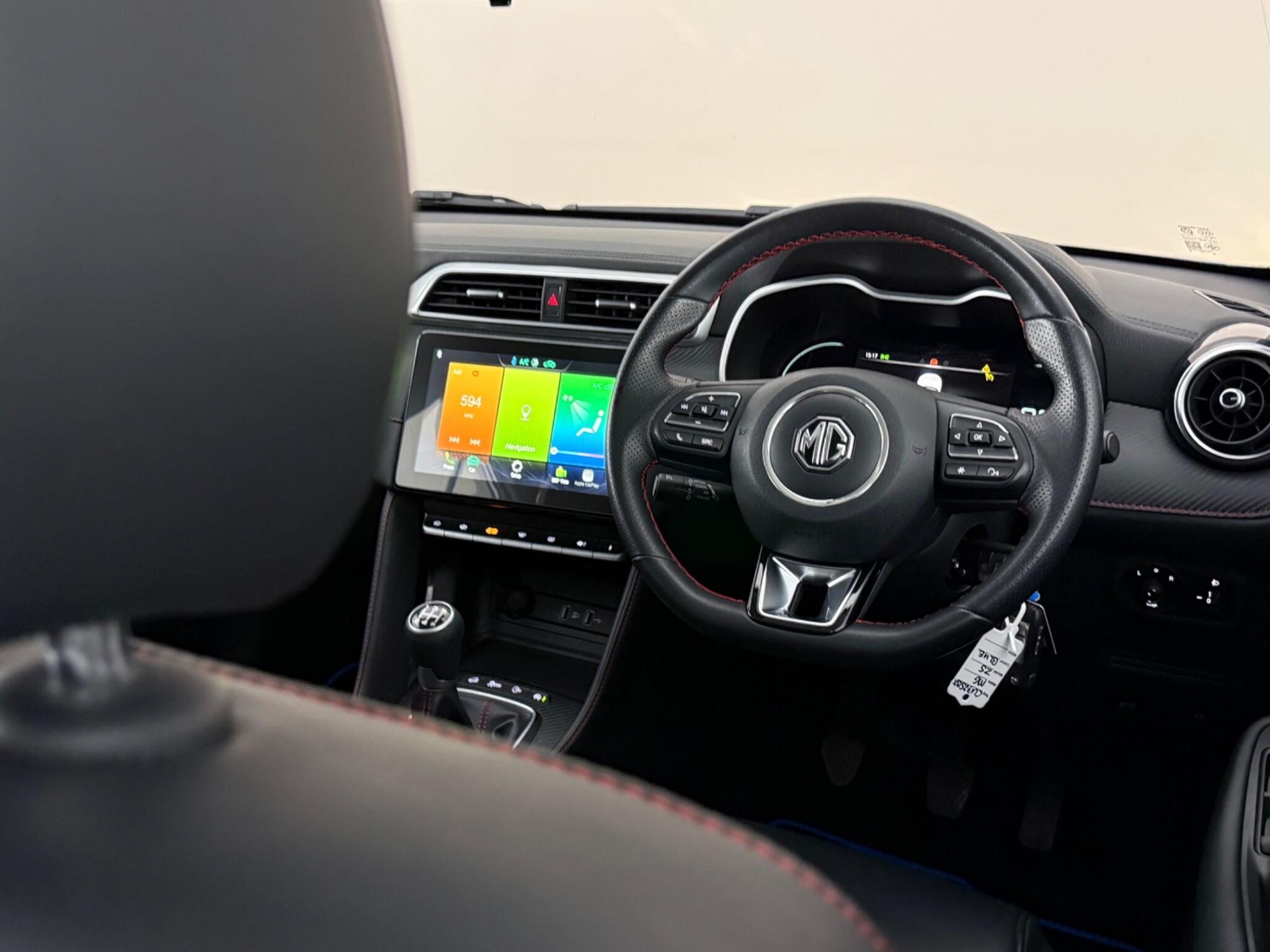 MG ZS view 13