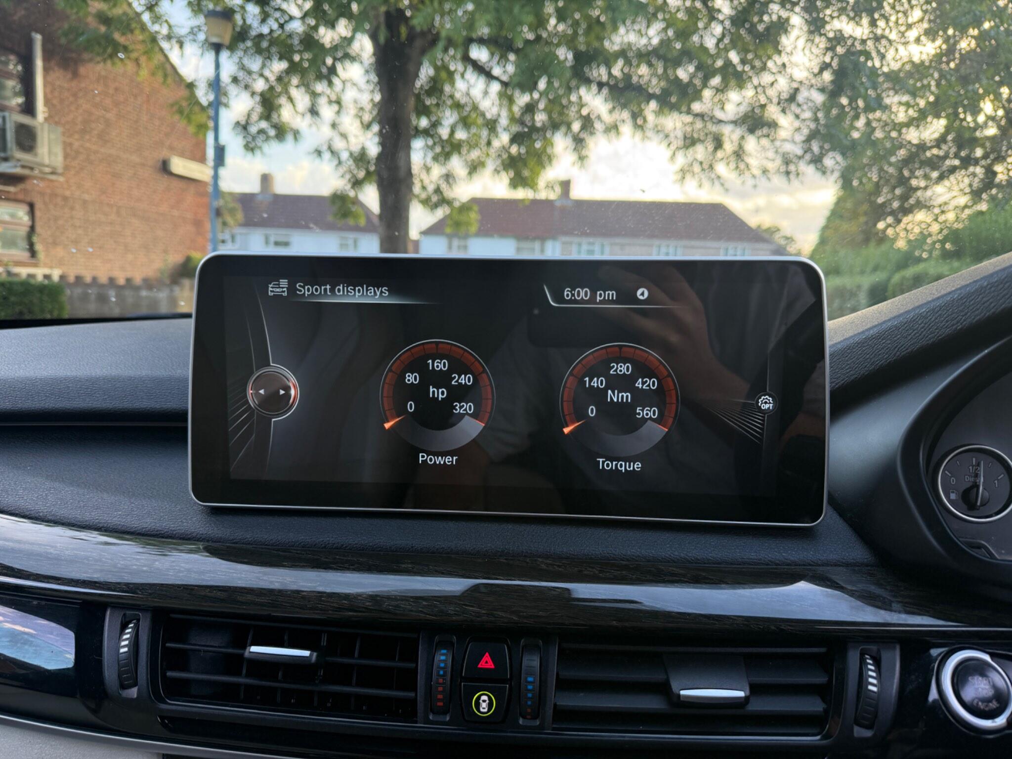 BMW X5 view 24