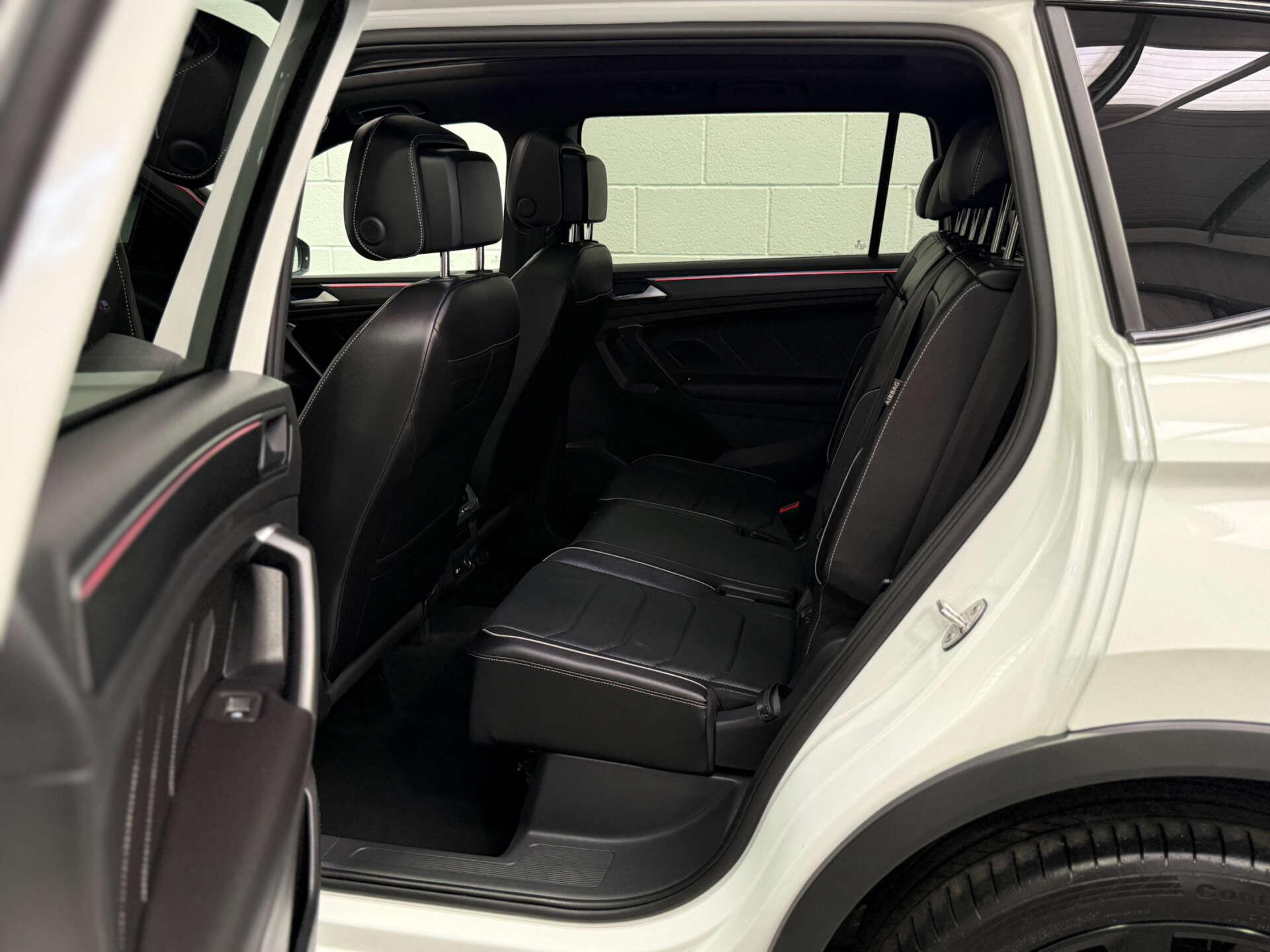 Volkswagen Tiguan Allspace view 15