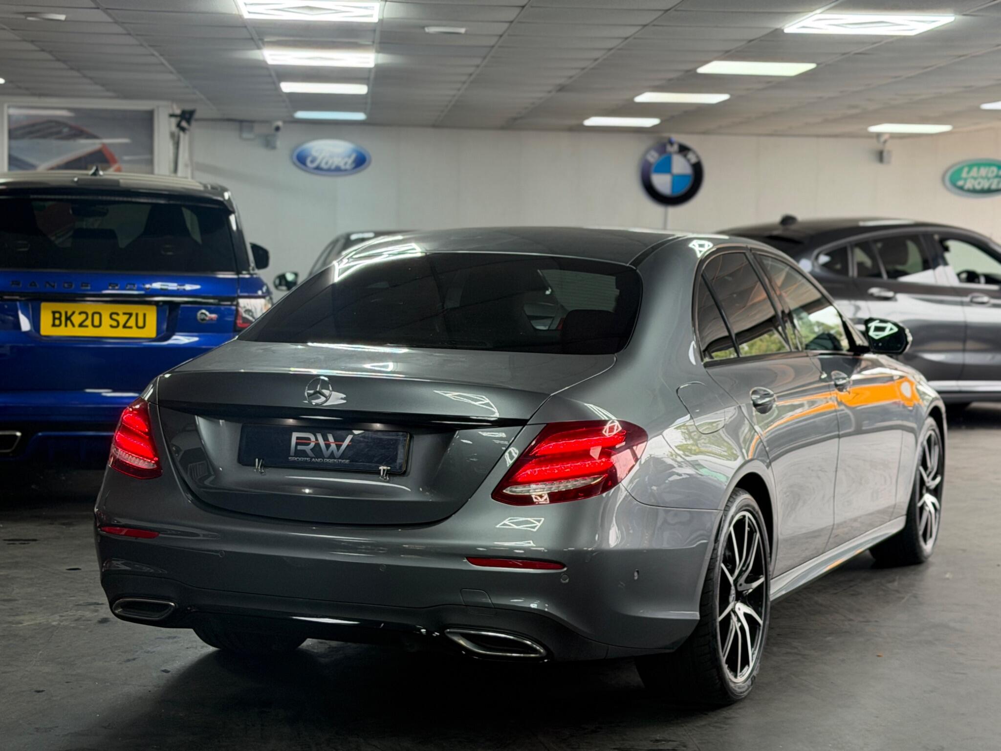 Mercedes-Benz E Class view 16