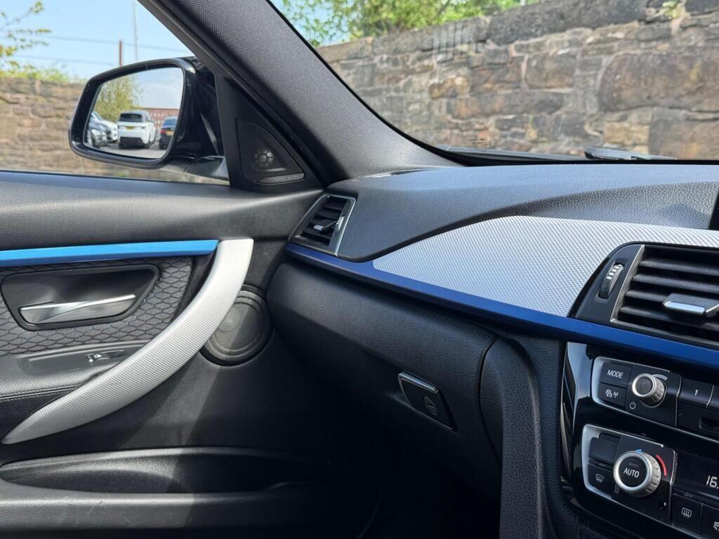 BMW 3 Series view 51