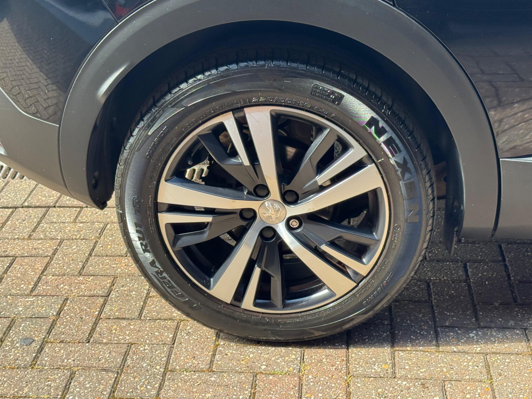 Peugeot 3008 view 40