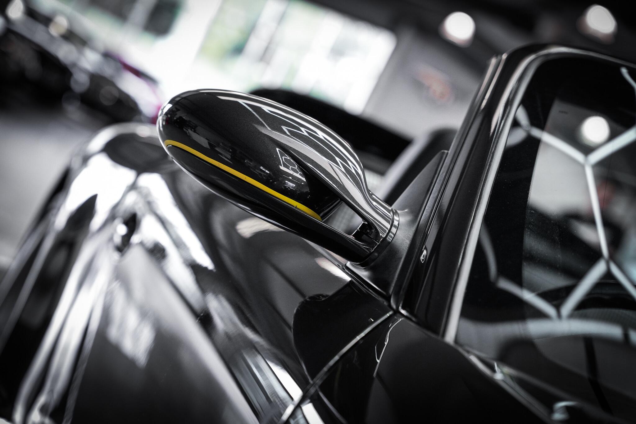 Porsche 911 view 37