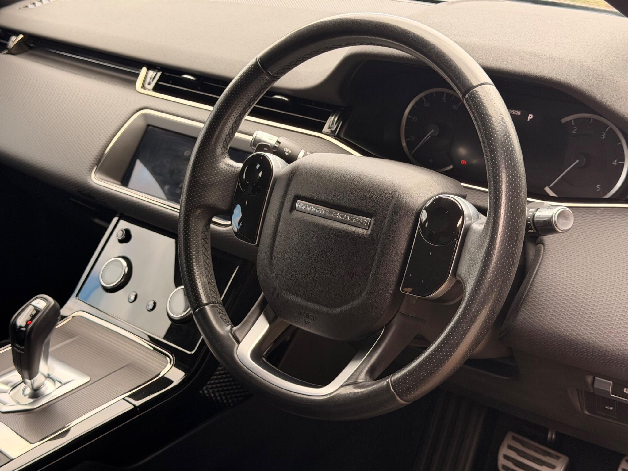 Land Rover Range Rover Evoque view 37