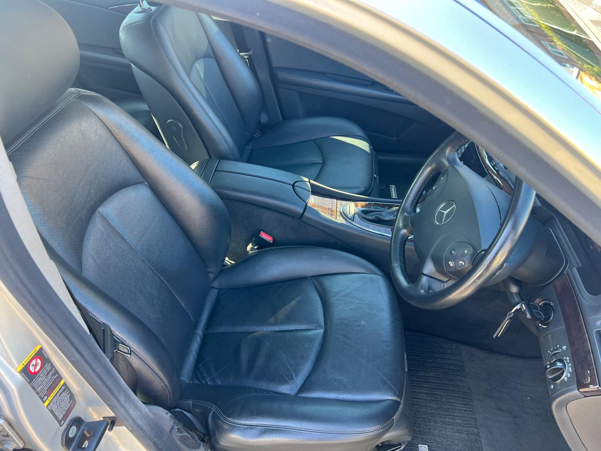 2005 Mercedes-Benz E Class image 22