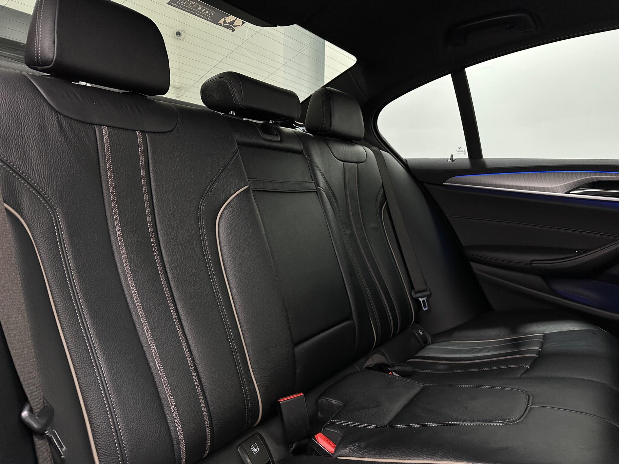 BMW 5 Series view 43