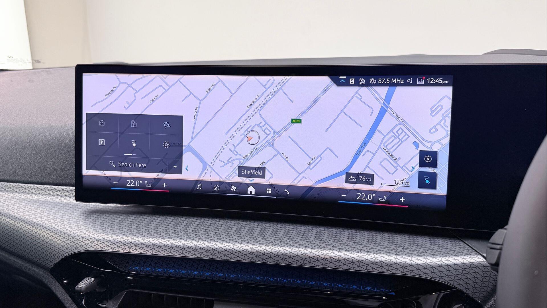 BMW i4 view 23