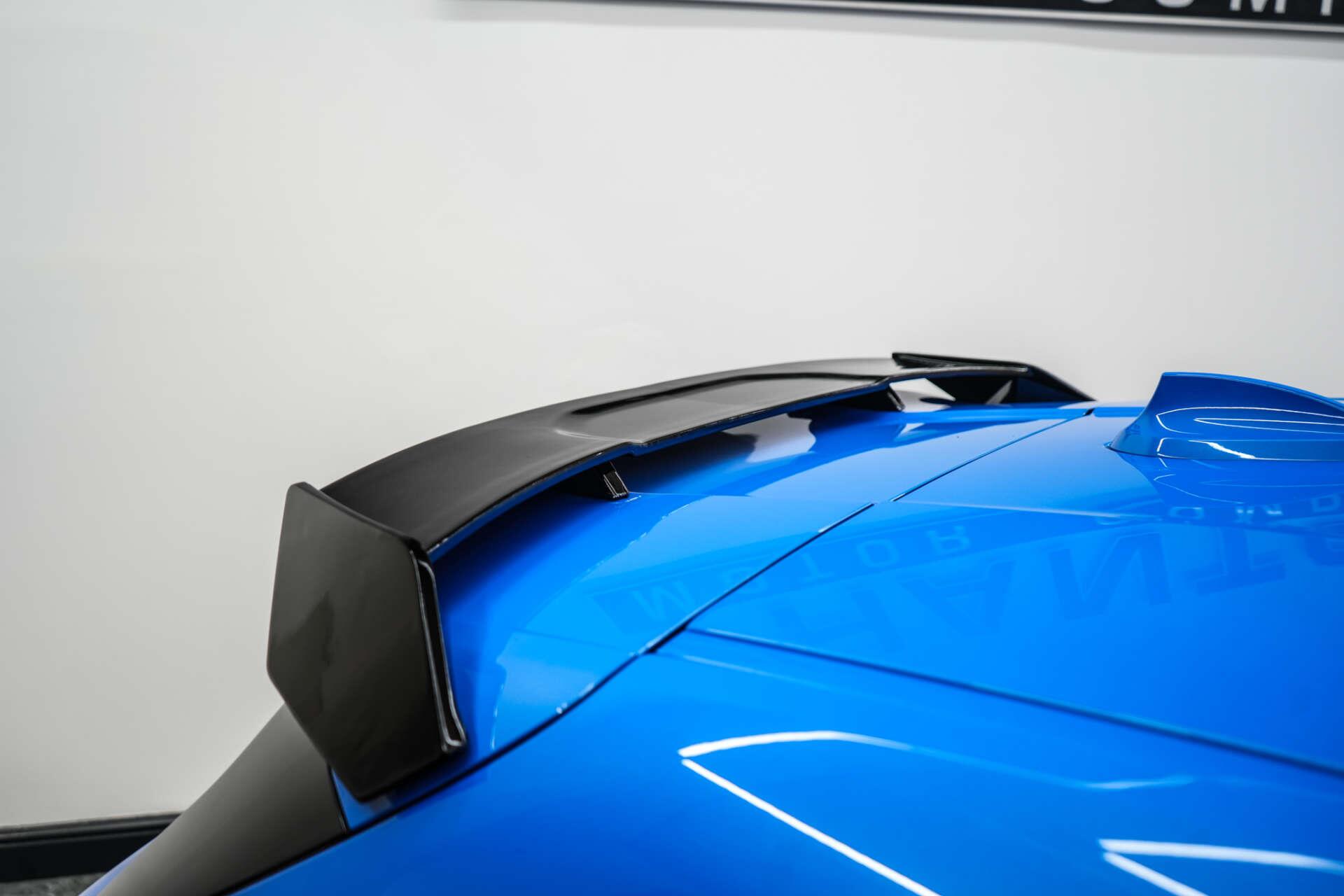 BMW 1 Series view 10