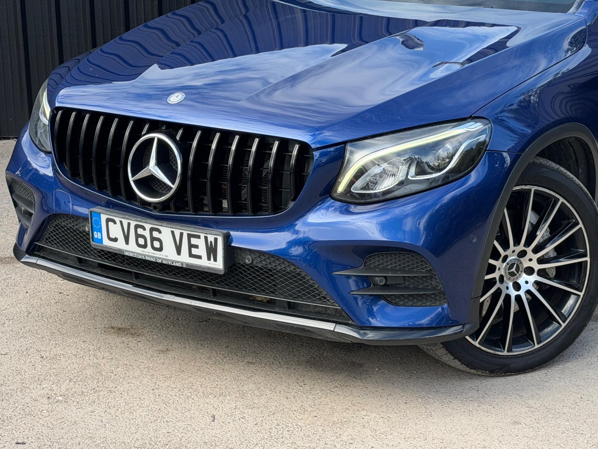 Mercedes-Benz GLC view 26