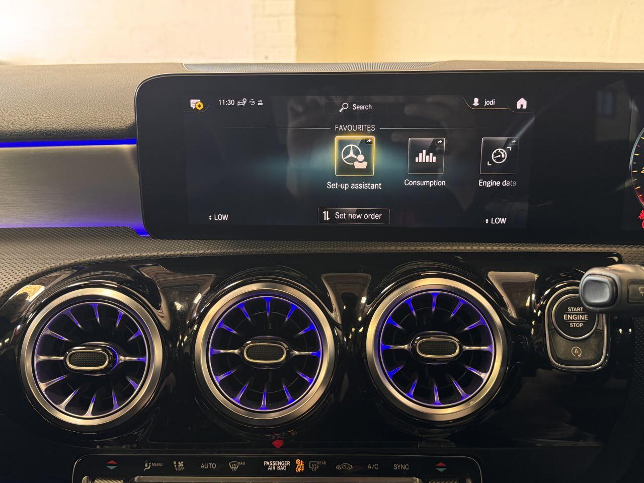 Mercedes-Benz A-Class view 43