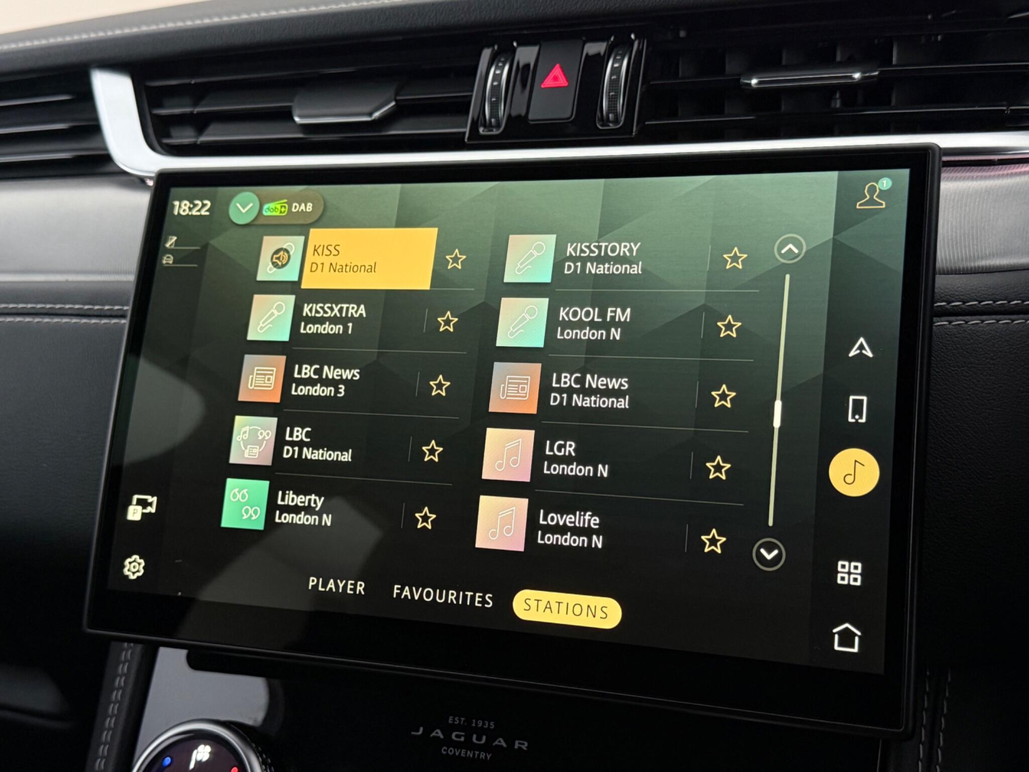 Jaguar F-Pace view 24