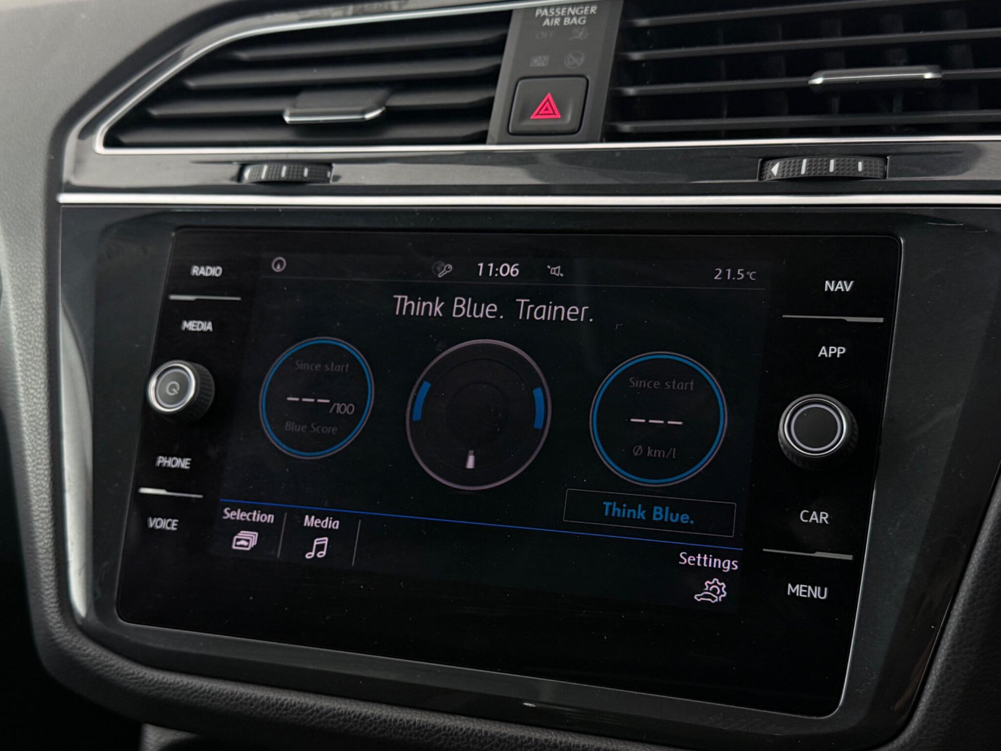 Volkswagen Tiguan view 28