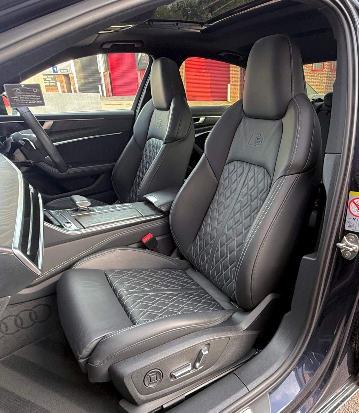 Audi A6 Saloon view 27