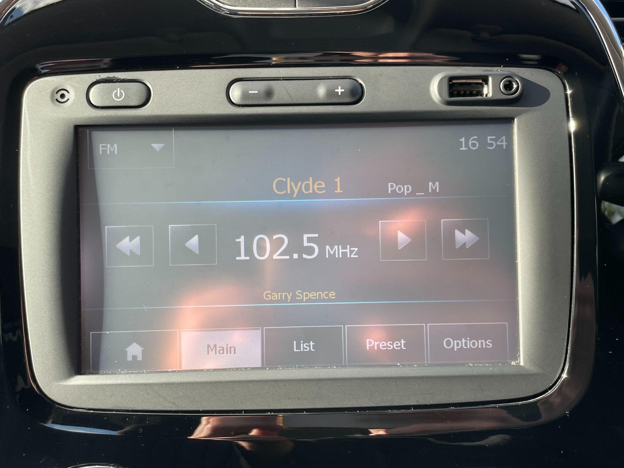 Renault Captur view 26
