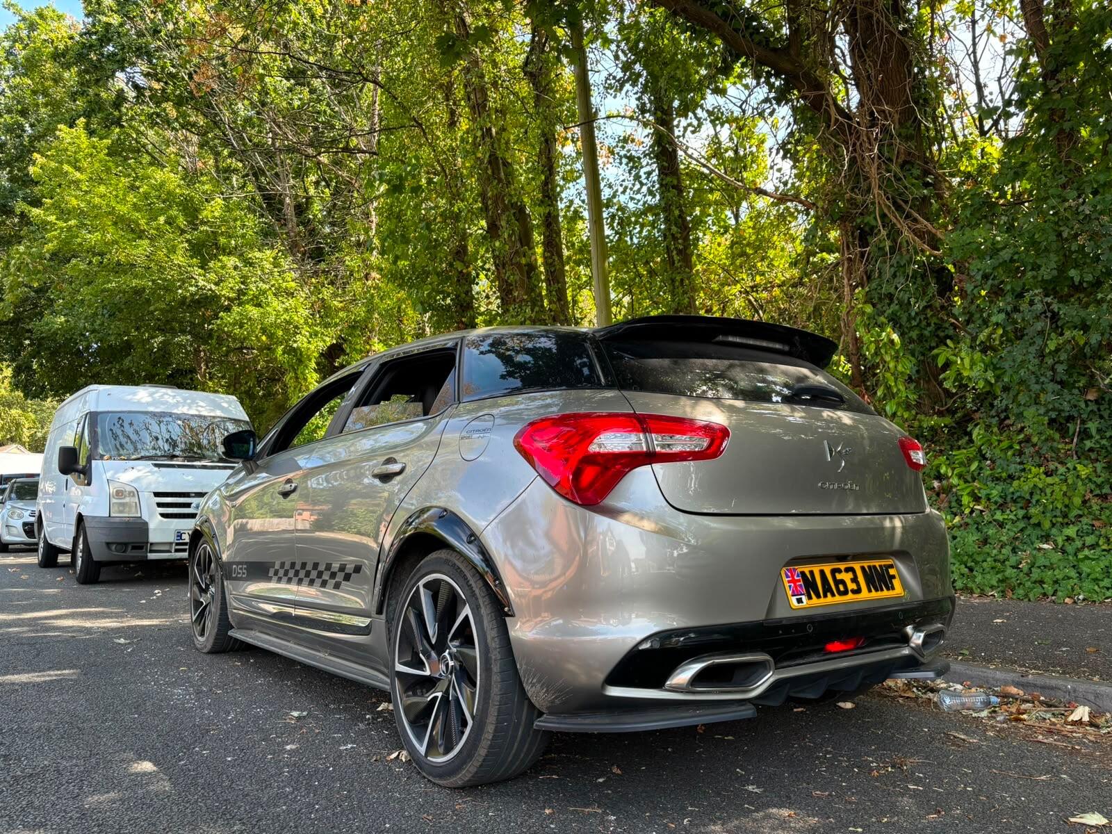 Citroen DS5 view 2