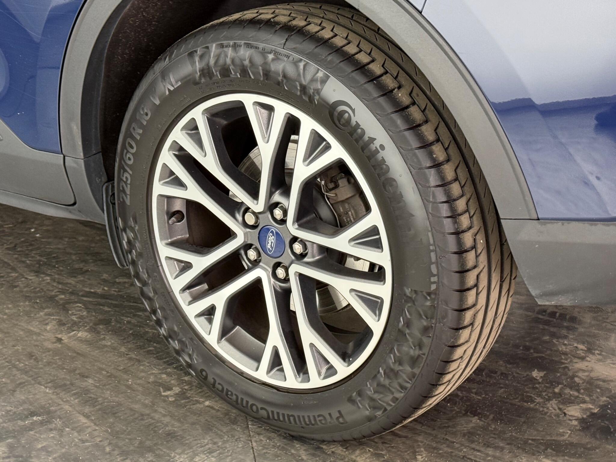 Ford Kuga view 10