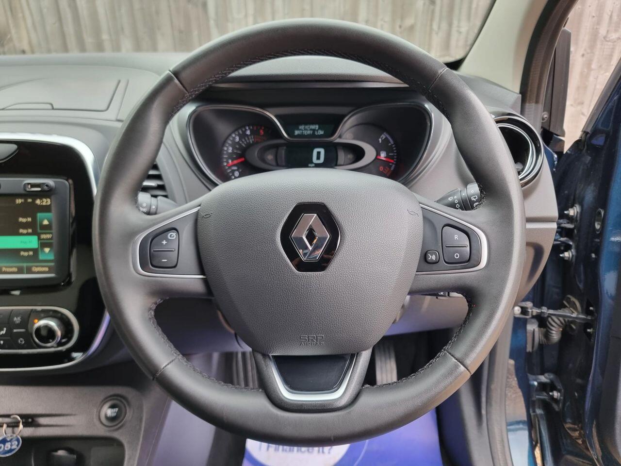 Renault Captur view 33