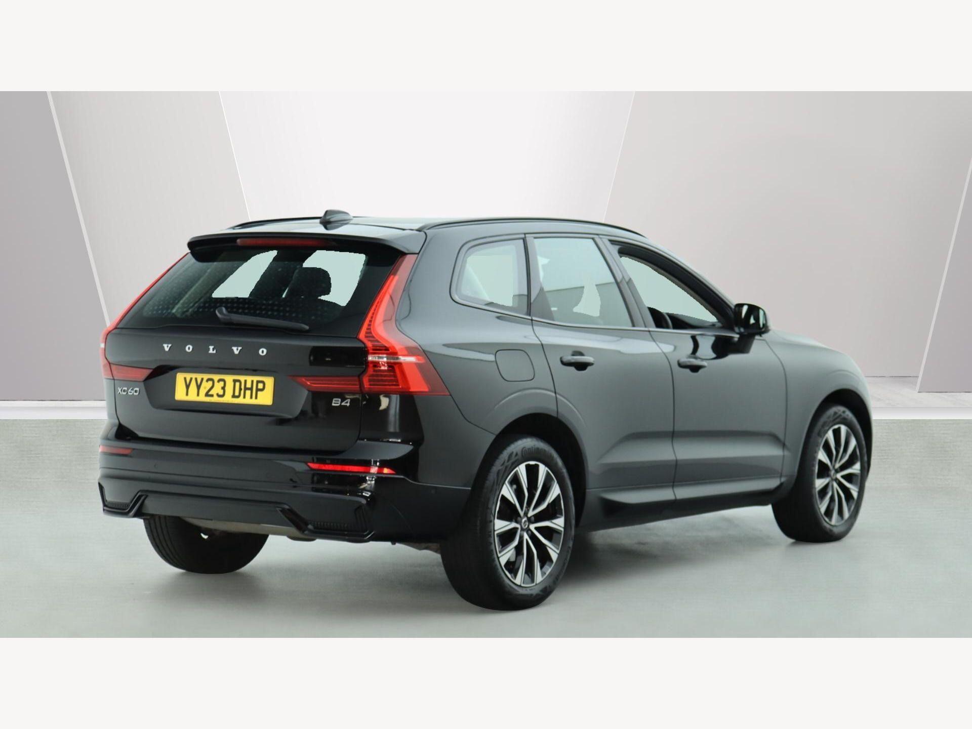 Volvo XC60 view 2