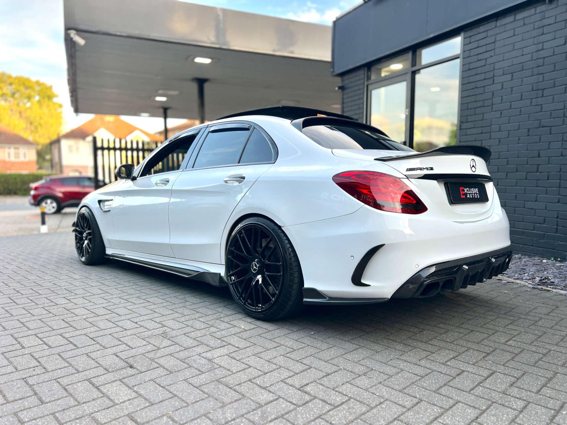 Mercedes-Benz C Class view 25