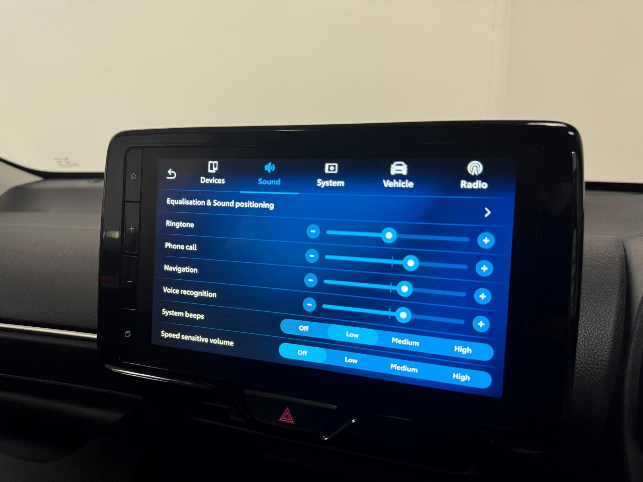 Toyota Yaris view 44