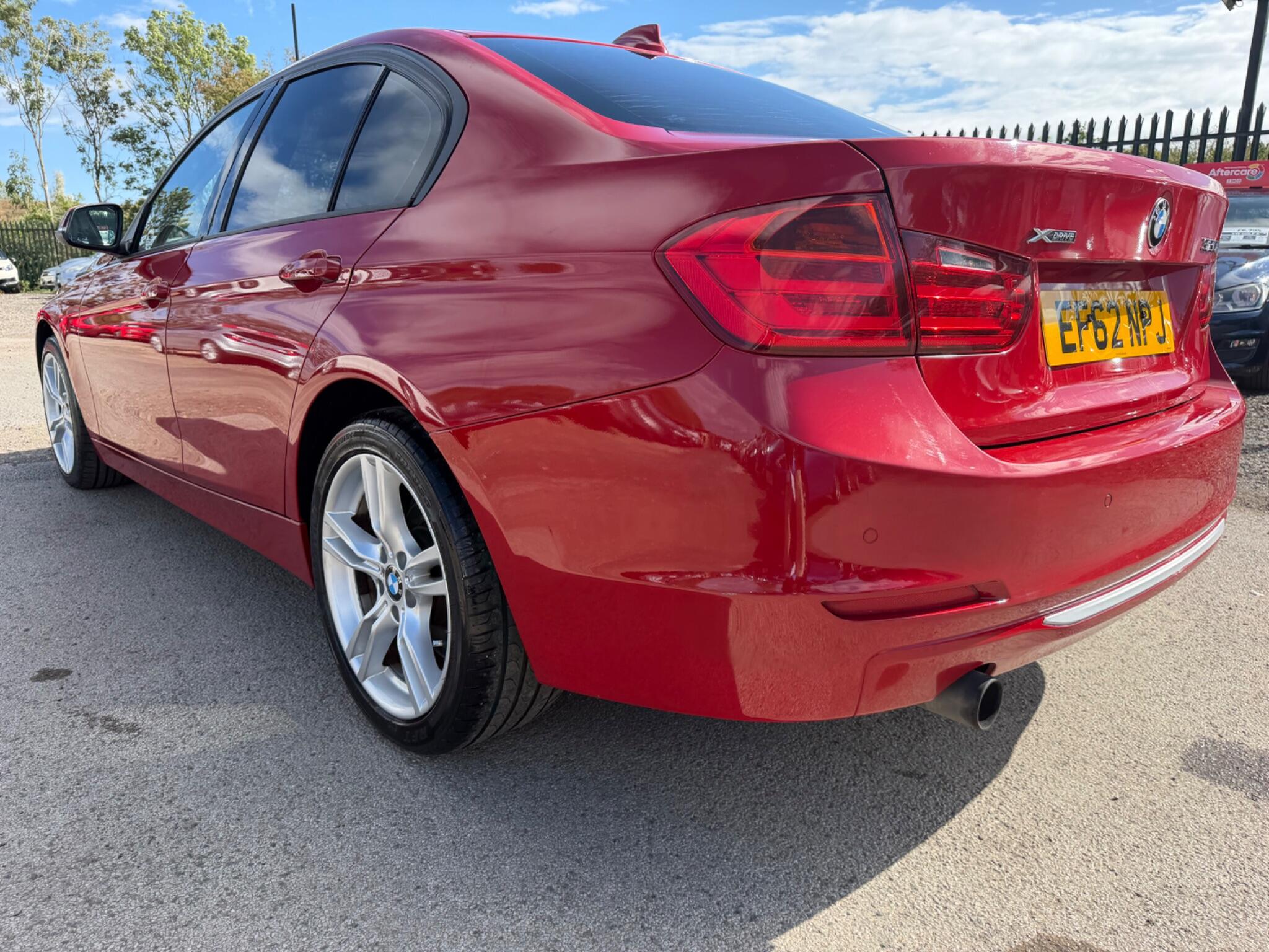 BMW 3 Series view 12