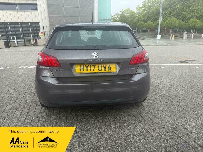 2017 Peugeot 308 1.2 PureTech Allure EAT Euro 6 (s/s) 5dr • 55,500 miles image 11