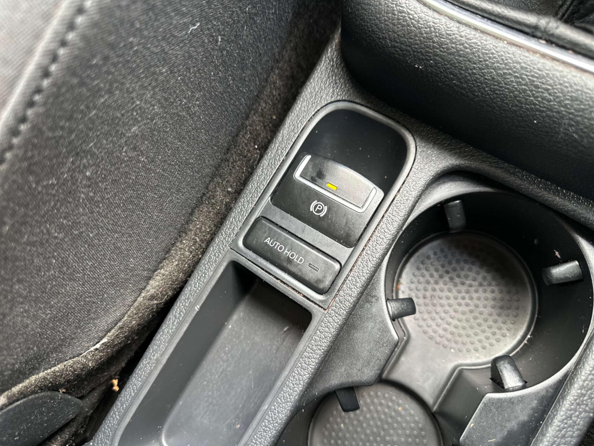 Volkswagen Tiguan view 25