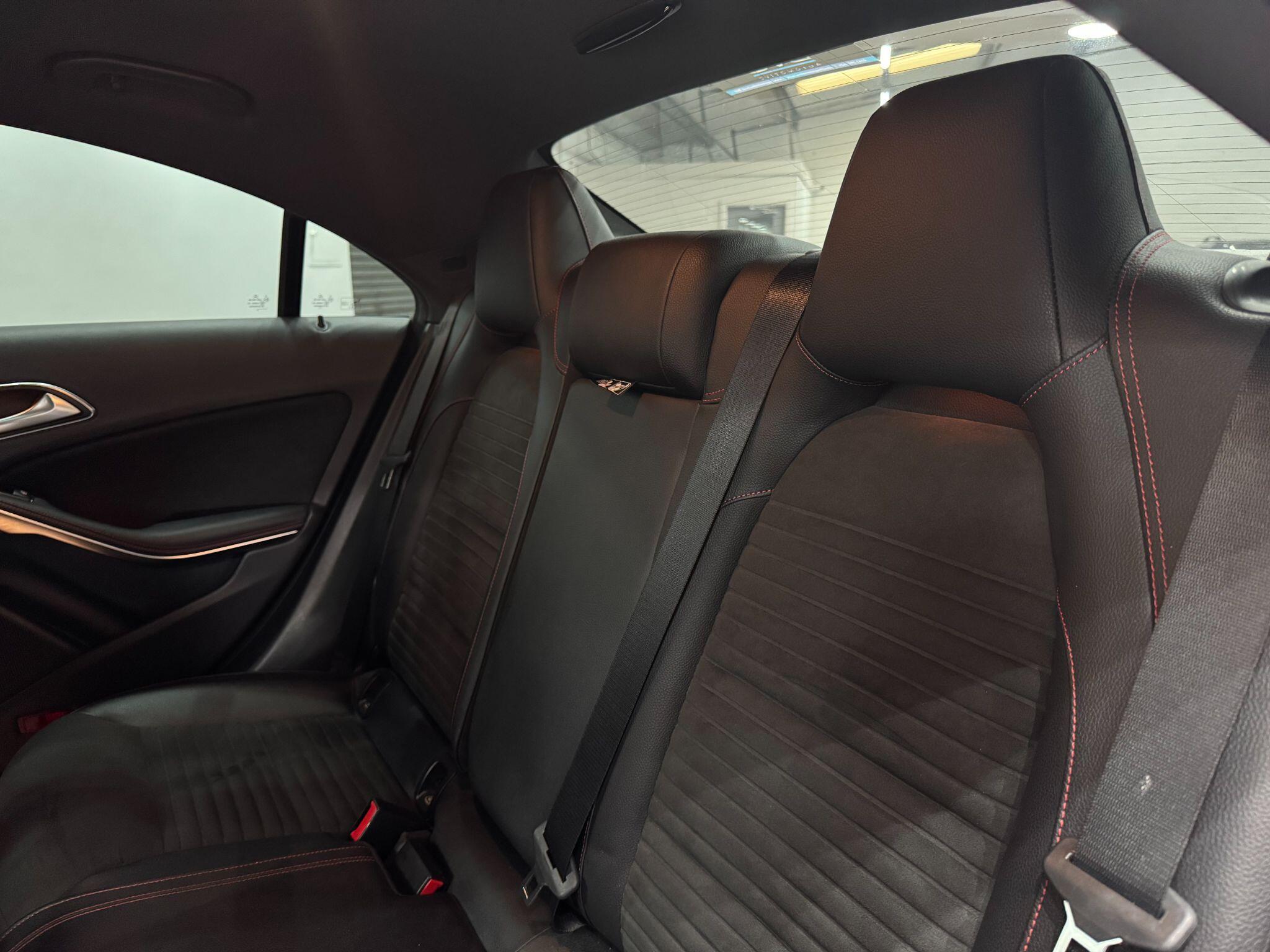 Mercedes-Benz CLA view 66