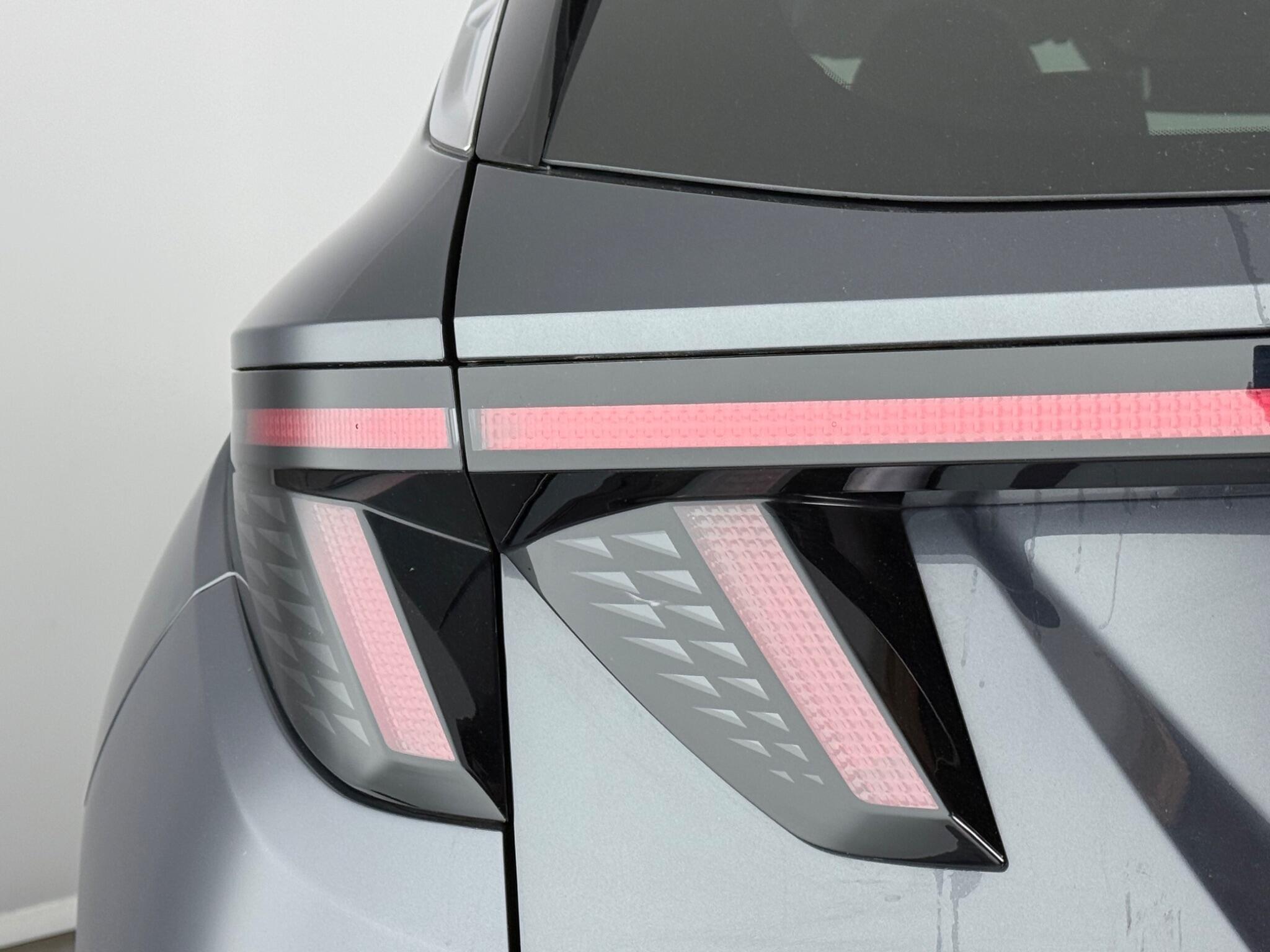 Hyundai Tucson view 8
