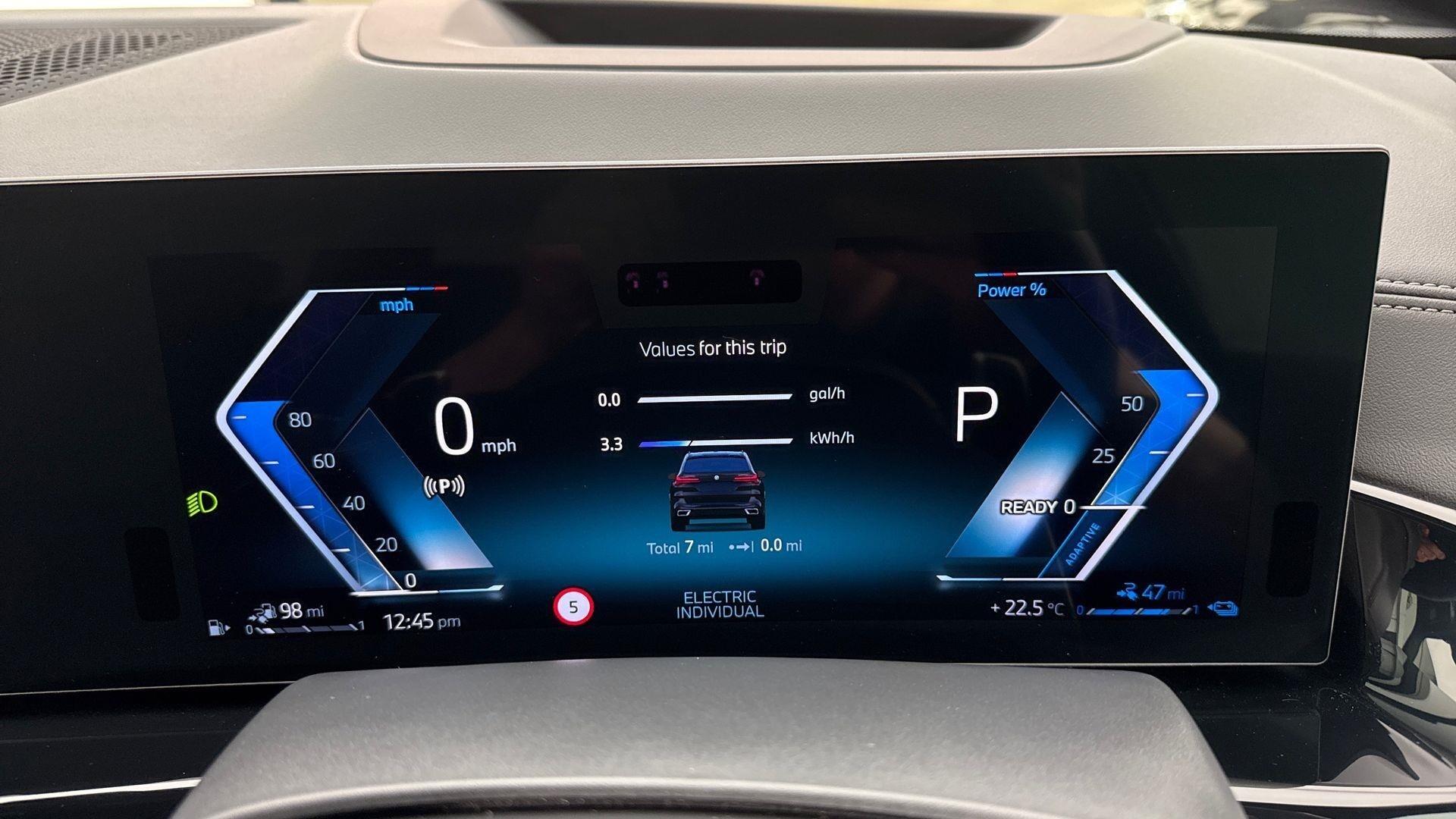 BMW X5 view 9