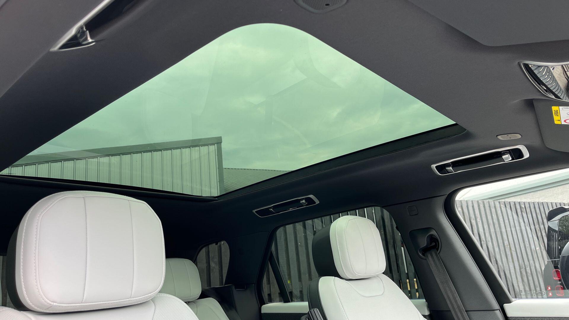 Land Rover Range Rover Sport view 27