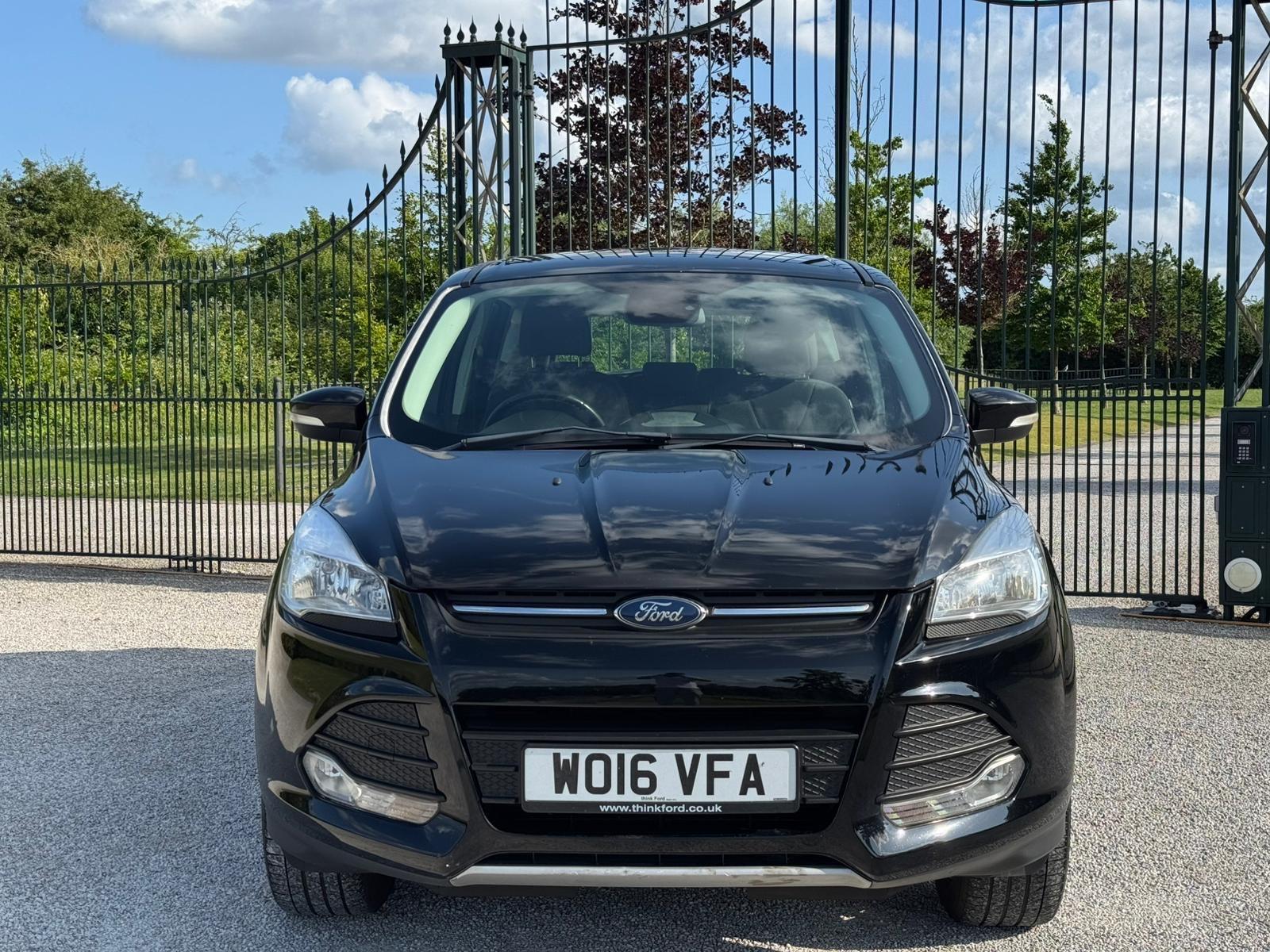 2016 Ford Kuga 1.5T EcoBoost Zetec 2WD Euro 6 (s/s) 5dr • 65,300 miles image 5