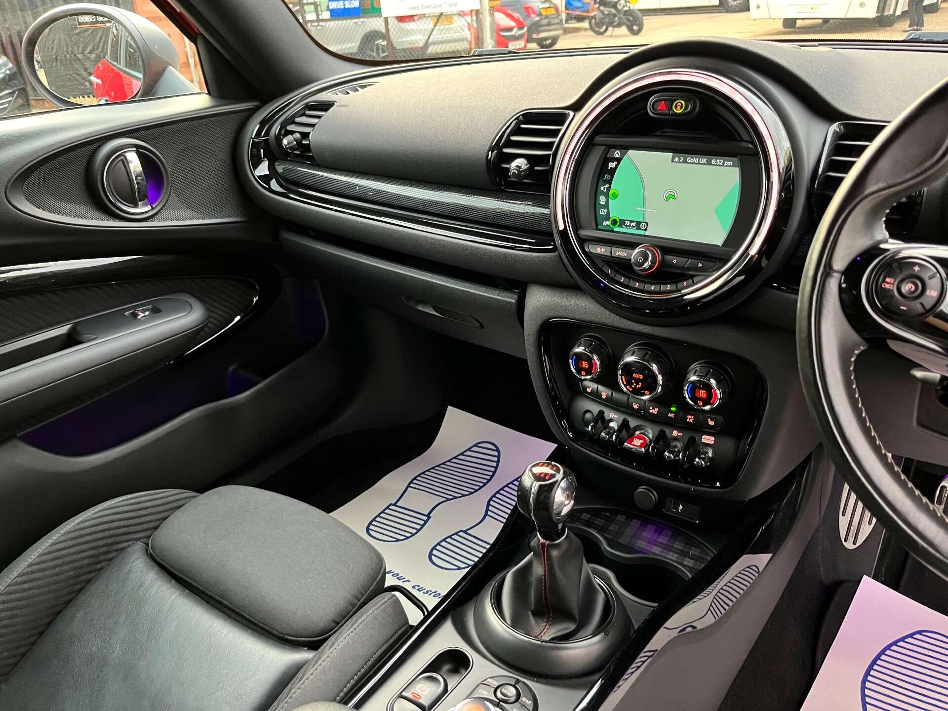 Mini Clubman view 44