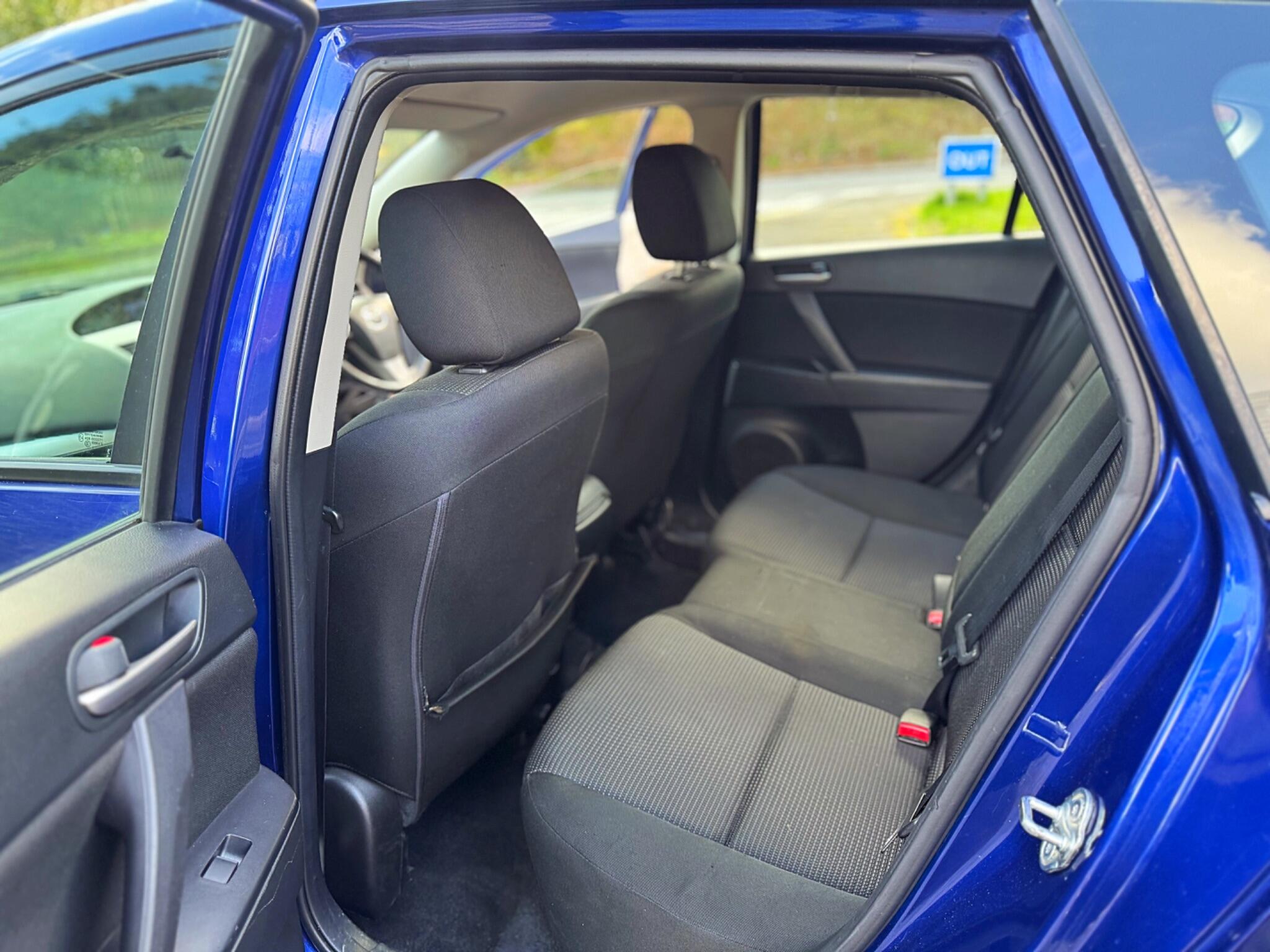 2013 Mazda Mazda3 1.6 Tamura Euro 5 5dr image 32