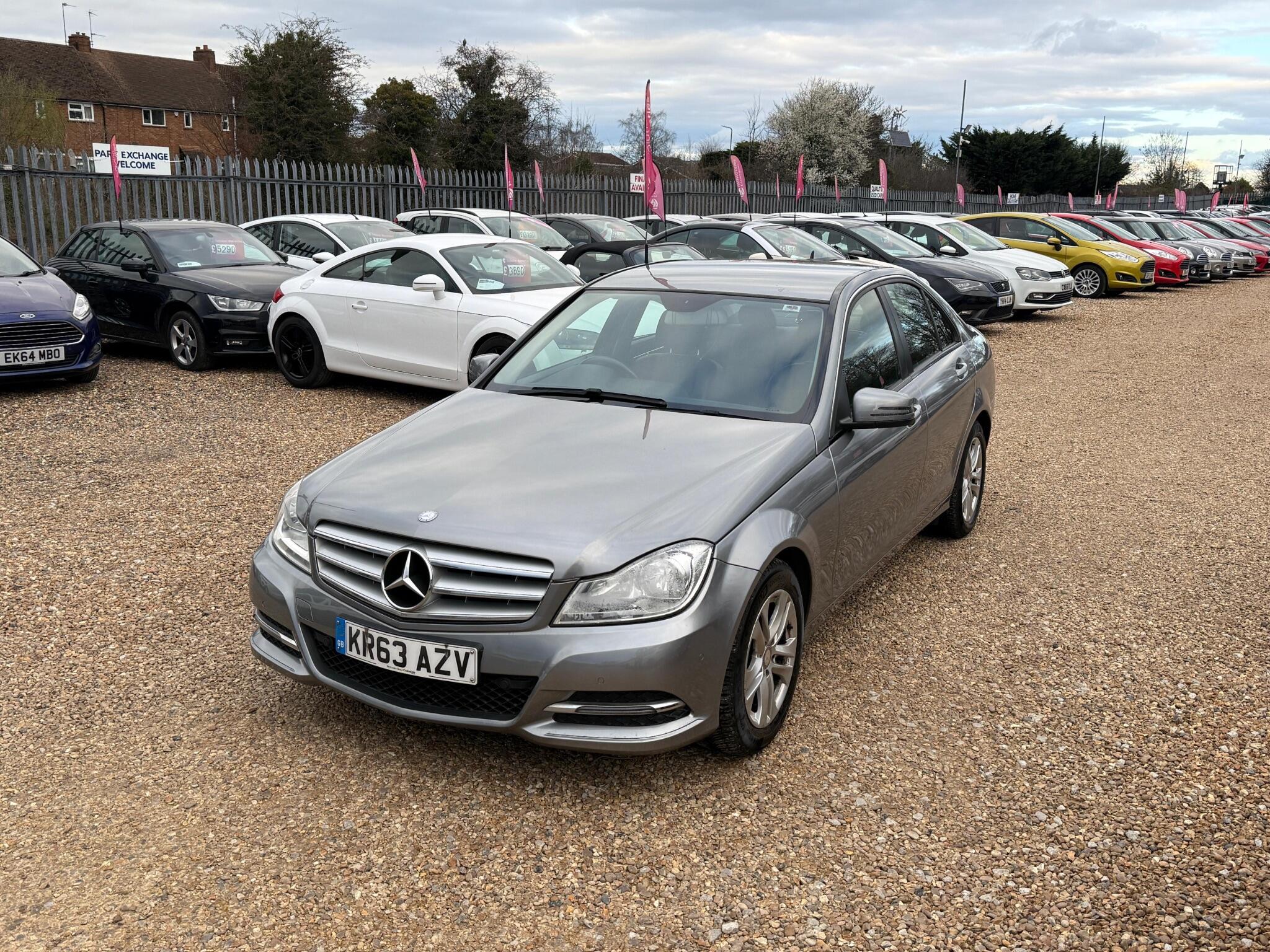 Mercedes-Benz C Class view 3