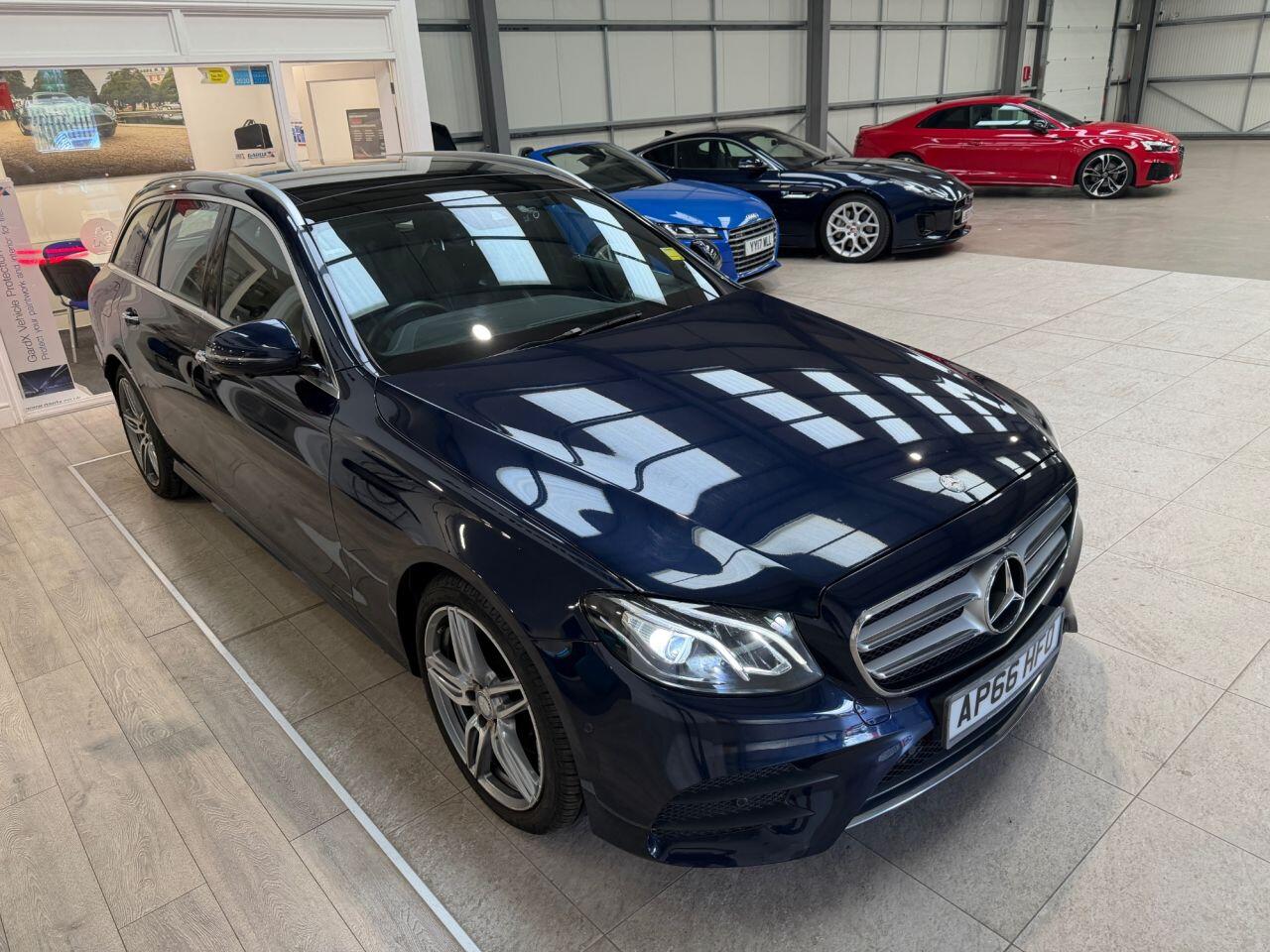 Mercedes-Benz E Class view 5