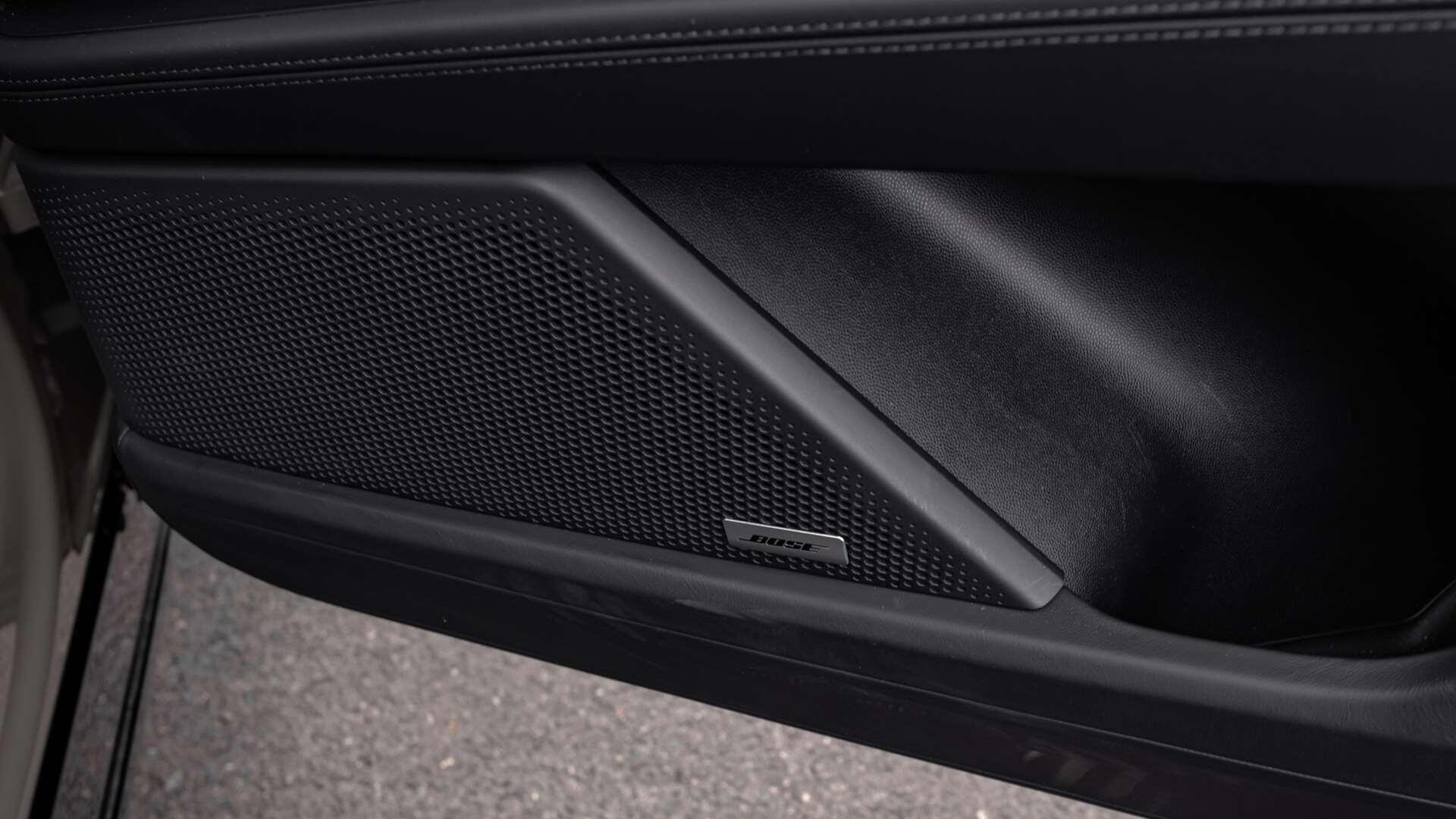 Porsche Cayenne view 34