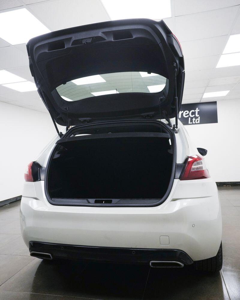 Peugeot 308 view 7