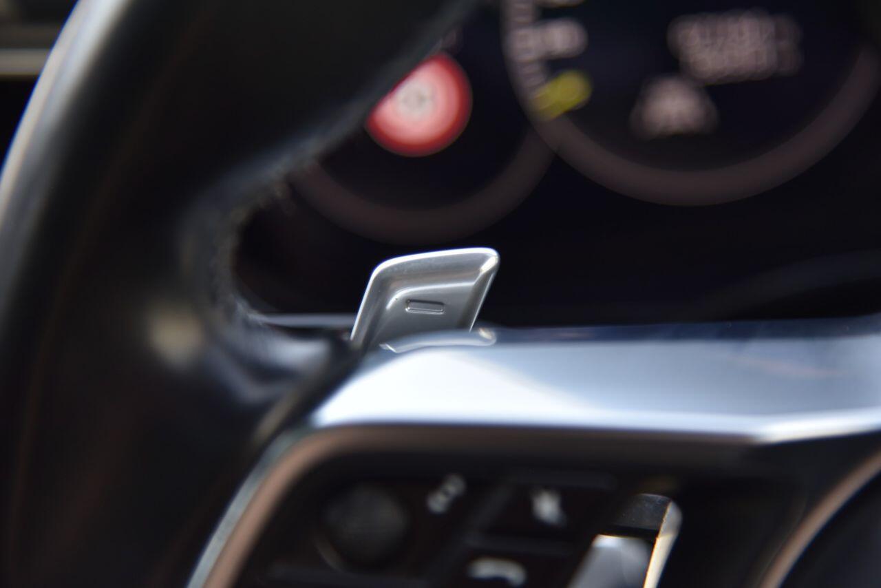 Porsche Panamera view 32