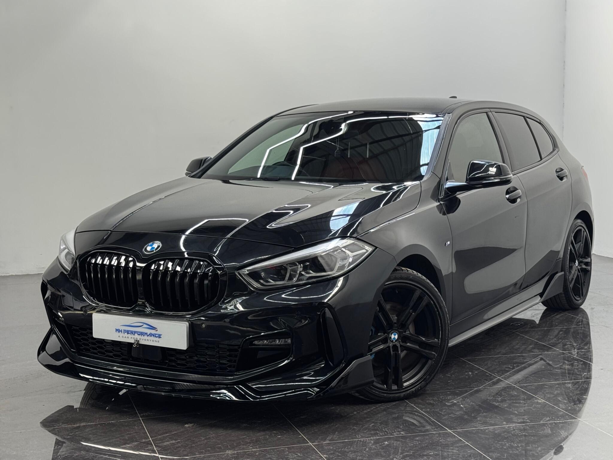 BMW 1 Series view 19